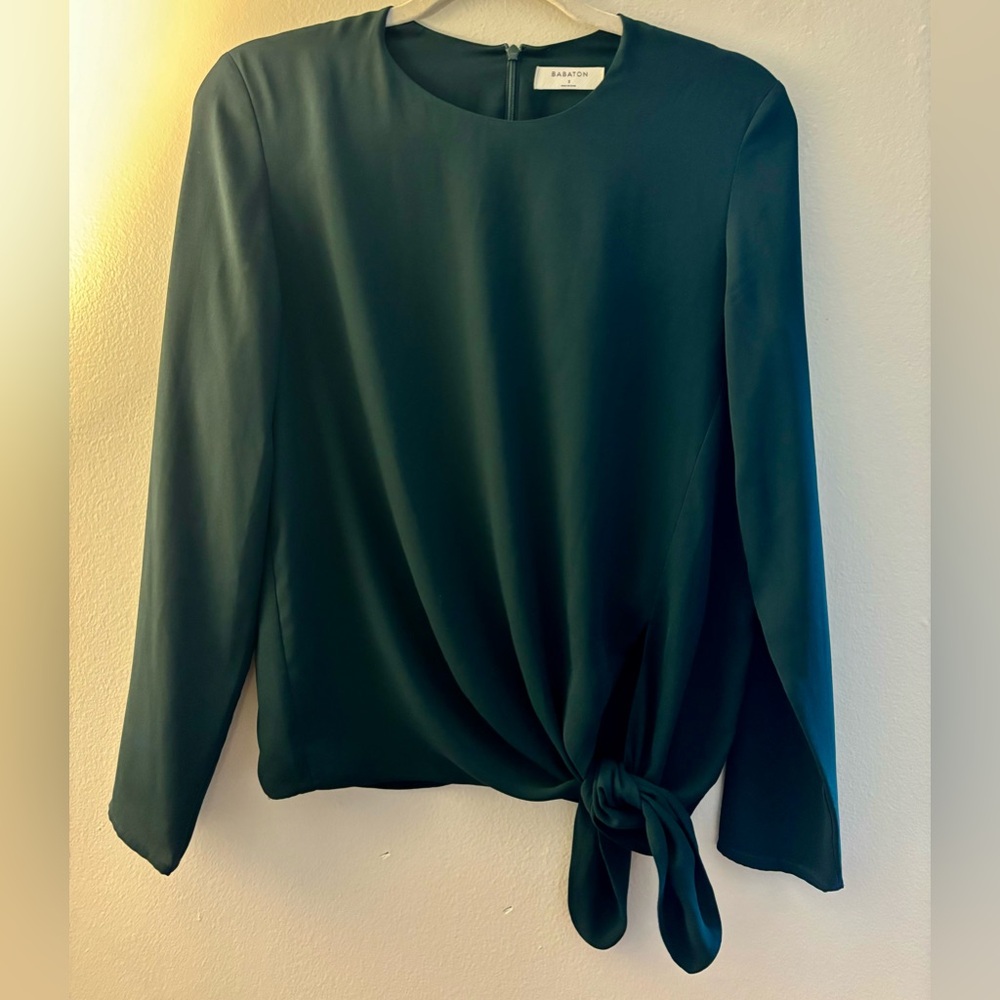 Aritzia Babaton Dark Green Long Sleeved Shirt